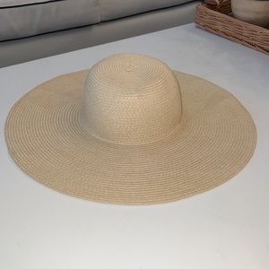 Floppy Sun Hat 👒